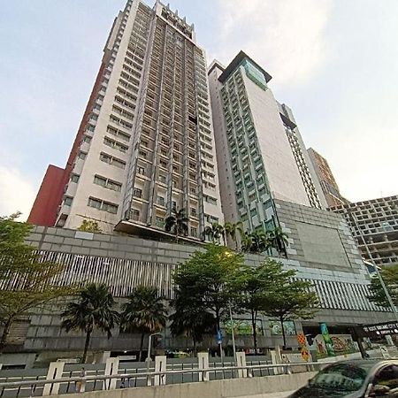 Taragon Service Apartment Куала-Лумпур Екстер'єр фото