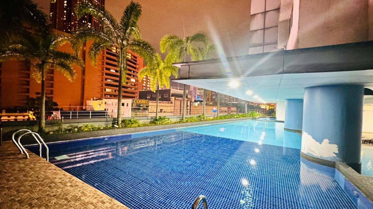 Taragon Service Apartment Куала-Лумпур Екстер'єр фото