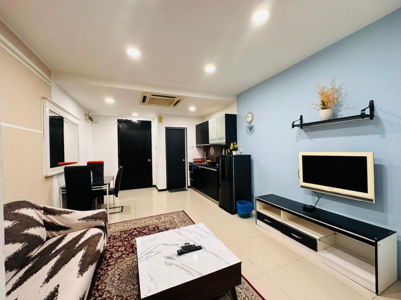 Taragon Service Apartment Куала-Лумпур Екстер'єр фото