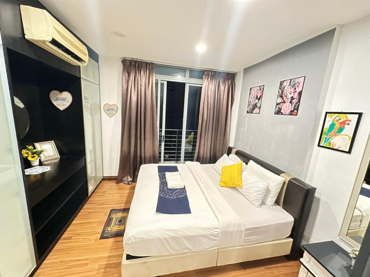 Taragon Service Apartment Куала-Лумпур Екстер'єр фото