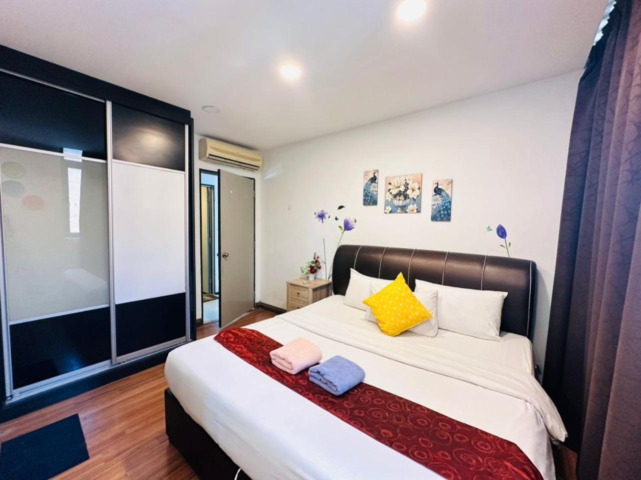 Taragon Service Apartment Куала-Лумпур Екстер'єр фото