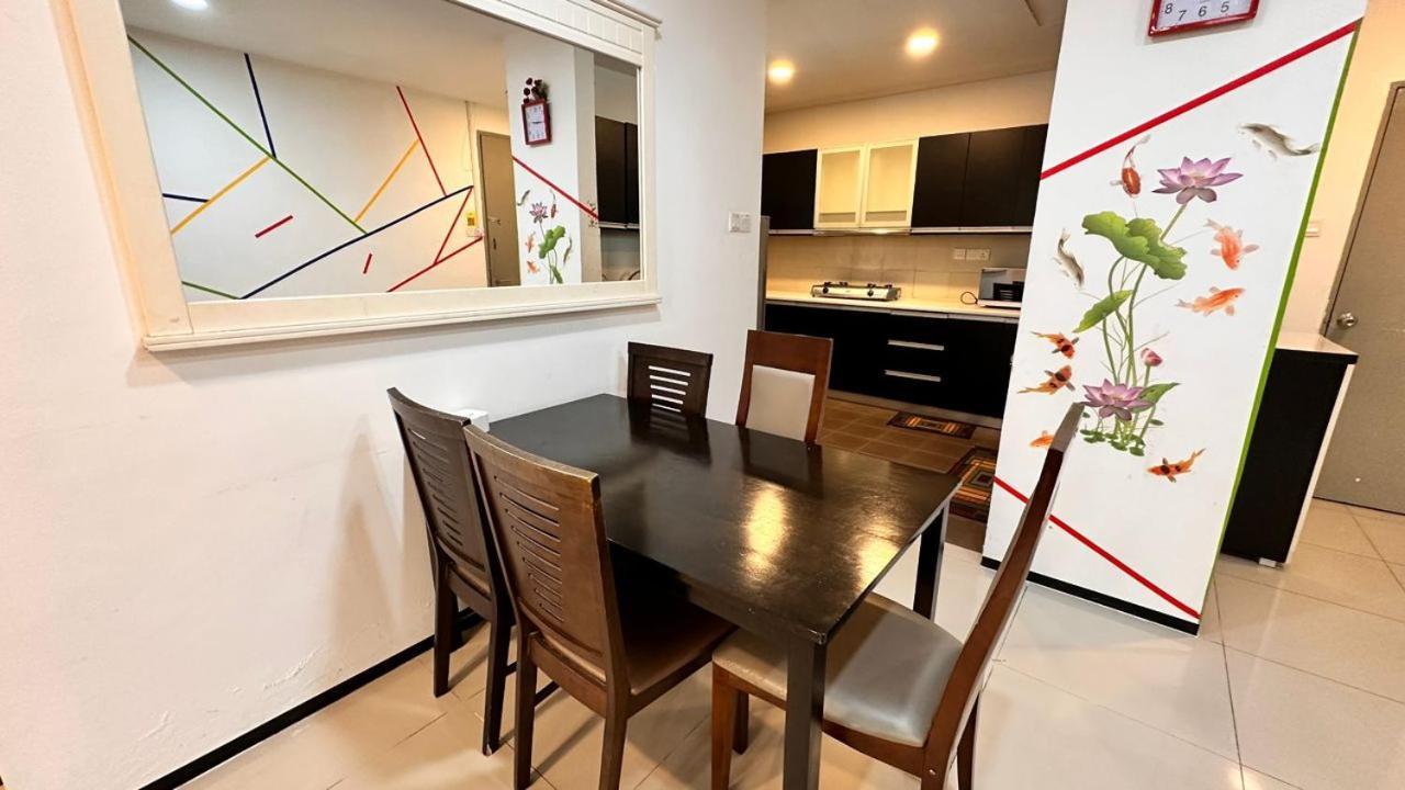 Taragon Service Apartment Куала-Лумпур Екстер'єр фото